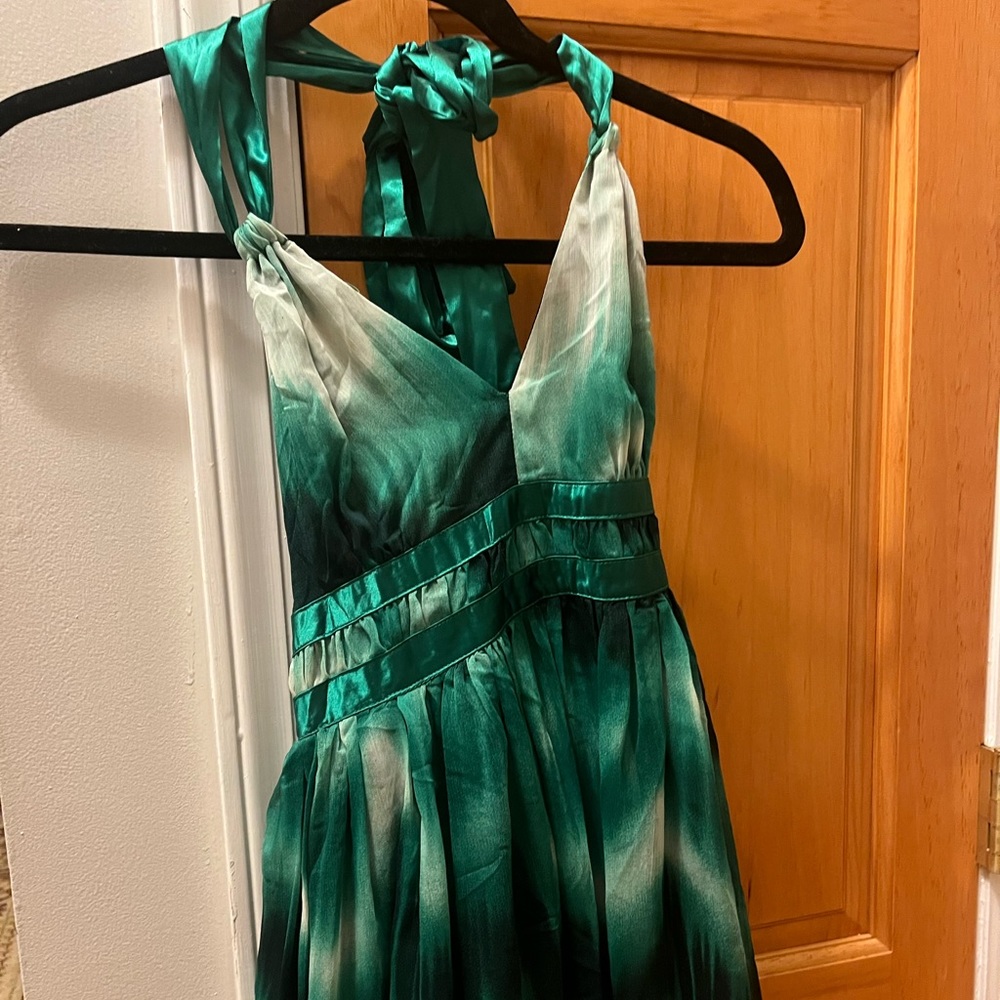 Women’s green twenty one dress